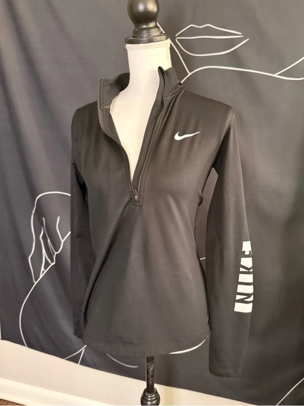 Nike Black Women's Long-Sleeve Quarter Zip Pullover - Picture 2 of 6